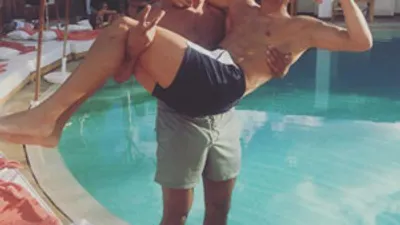 Fransızlar Ronaldo'yu gay yaptı