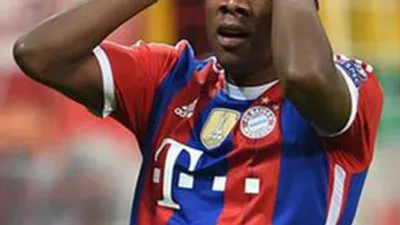 Lider Bayern Münih'e 3 gollü şok !