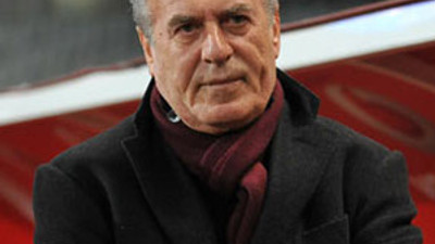Mustafa Denizli o 3 ismi sildi