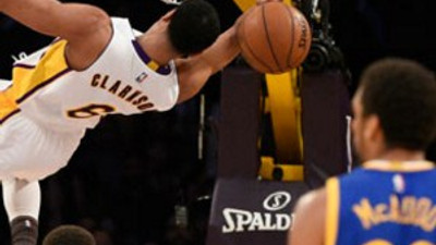 Lakers'tan büyük sürpriz