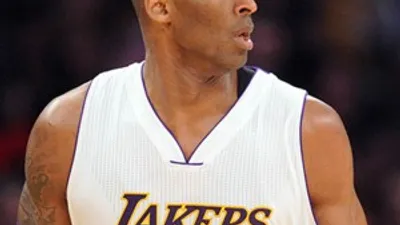 Kobe'yi izlemek el yakıyor !