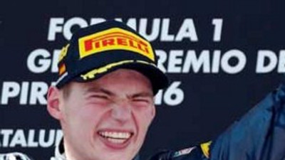 Verstappen F1 tarihine geçti !