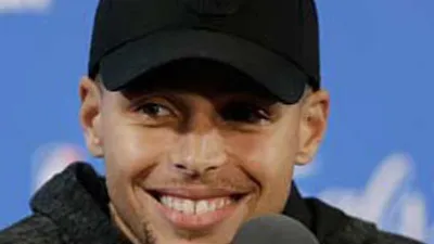 Stephen Curry'den şok karar !