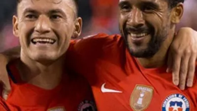 Şili çeyrek finale adını yazdırdı