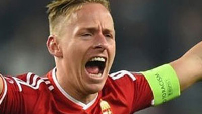 Dzsudzsak, Bursaspor'da devam dedi