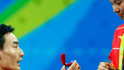 Rio'da sürpriz evlilik teklifi