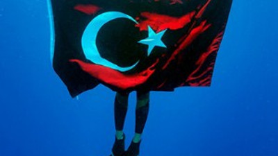 Şahika Ercümen’den 30 Ağustos mesajı