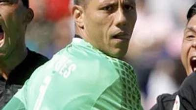 Diego Alves tarihe geçti !