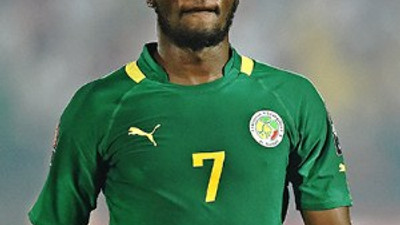 Moussa Sow golle döndü