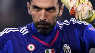Buffon'a Superman'lı destek