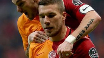 Sneijder ve Podolski gidiyor !