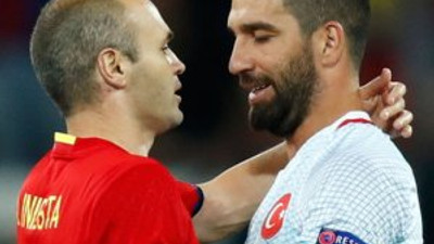 Iniesta'dan Arda Turan açıklaması