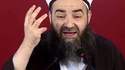 Satranç Federasyonu'ndan 'Cübbeli Ahmet Hoca'...
