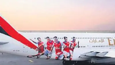 Mesut ve Sanchez Arsenal’de kalıyor