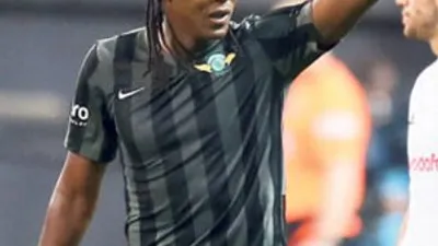 Akhisar Trabzon'u, Rodallega Beşiktaş'ı istiyor