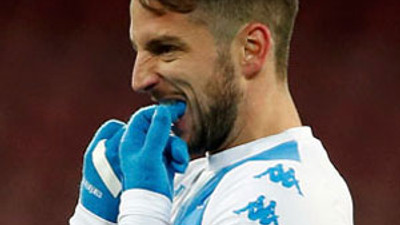 Mertens'ten Çin işi sözleşme !