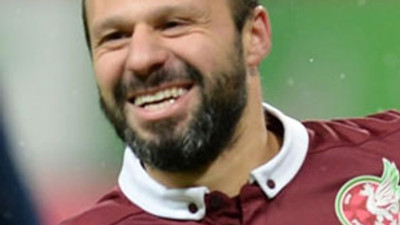 Gökdeniz Karadeniz'den flaş karar