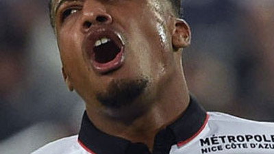 Alassane Plea sezonu kapattı !