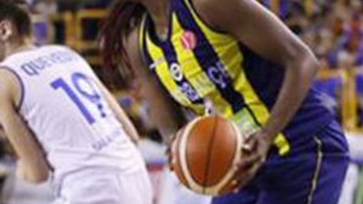 Fenerbahçe basketbolda fırsat tepti
