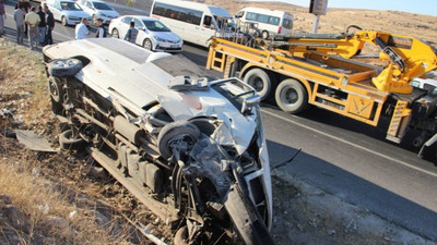 İşçi servisi devrildi: 6 yaralı