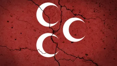 MHP'de şok istifa ! Açıkladı...