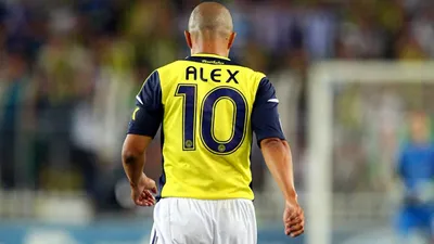 Fenerbahçe'den Alex'e büyük ayıp !