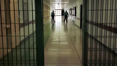 Cezaevleri ağzına kadar doldu