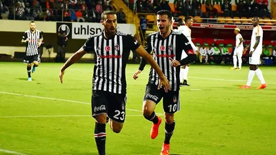 Beşiktaş, zorlu deplasmandan 3 puanla döndü