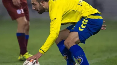 FIFA ilk kez denedi ! Ayakla taç atışı...