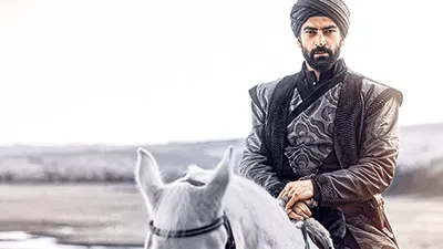 Kenan İmirzalıoğlu'nun yeni dizisinde büyük kriz ! İlk bölüm çöp oldu