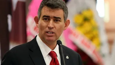 Metin Feyzioğlu: ''Bize gün yüzü göstermezler''