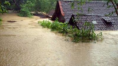 Tropikal kasırgada ölü sayısı 21'e yükseldi