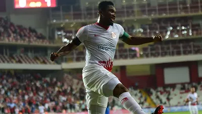 Samuel Eto'o attığı 43 golün 28'ini...