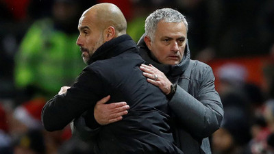 Mourinho soyunma odasını bastı !