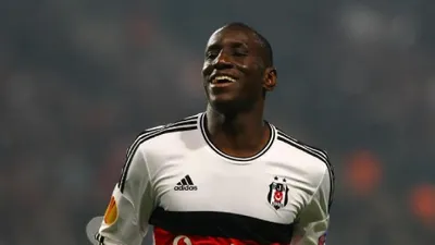 Demba Ba Beşiktaş'a dönüyor !