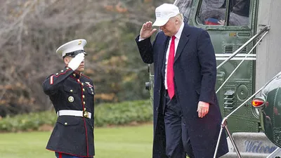 Trump'tan ''yeşil kart'' açıklaması