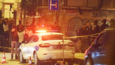 Dizi setine gerçek polis baskını !