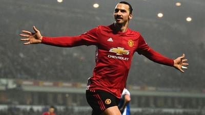 Zlatan imzalıyor ! Kimse beklemiyordu...