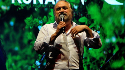 Volkan Konak'tan siyasilere gönderme