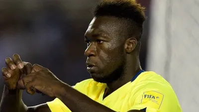 Fenerbahçe'nin istediği forvet kadro dışı