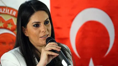 Jülide Sarıeroğlu yeni Çalışma ve Sosyal Güvenlik Bakanı oldu