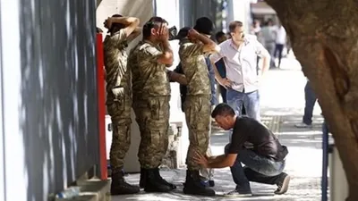 Göreve geri dönen FETÖ'cüler kapı dışarı