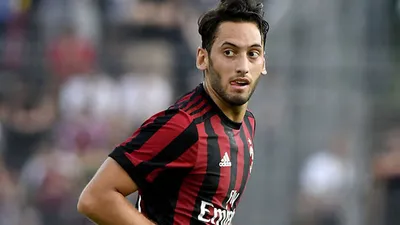Milan'da Hakan Çalhanoğlu rüzgarı !