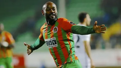 Vagner Love'dan Alex de Souza itirafı !