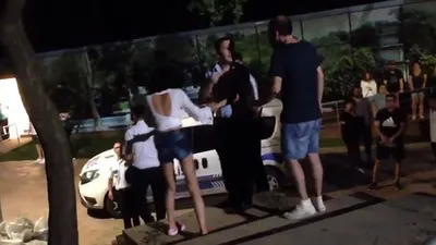 Maçka Parkı'nda ortalık karıştı ! ''Bu kıyafetle gezemezsin''