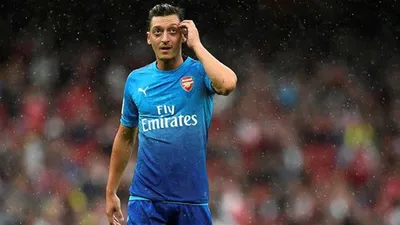 Barcelona'dan Mesut Özil'e 60 milyon Euro !