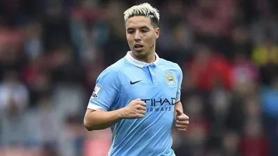 Samir Nasri yola çıktı !