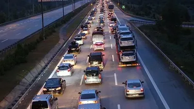 Bayramda yola çıkacaklara Bakan'dan müjdeli haber