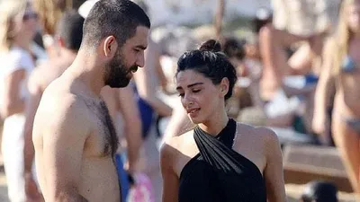 Arda bir oturuşta 200 midye yedi