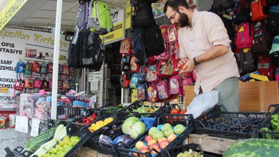 Kırtasiyeci marketlere böyle tepki gösterdi